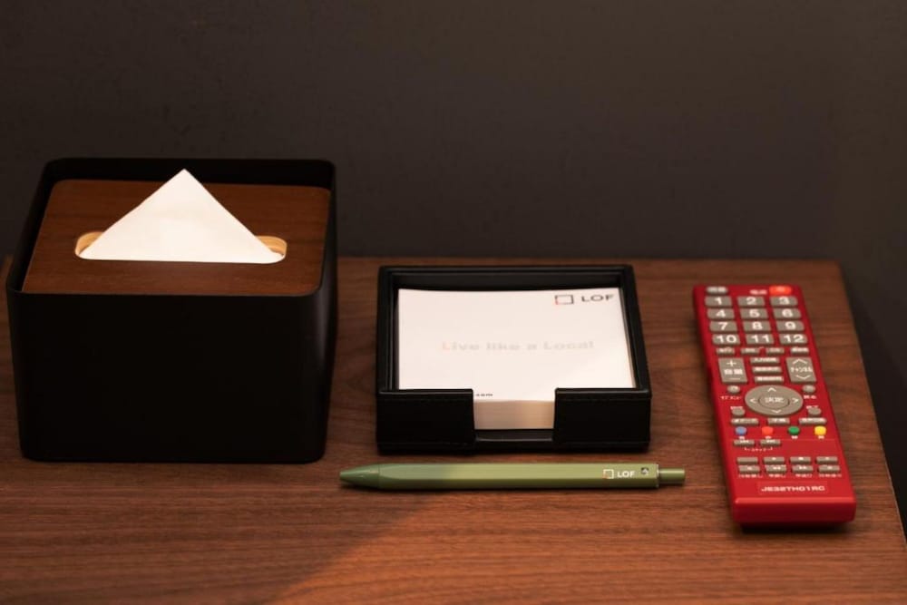 エコノミー ツインルーム シングルベッド 2 台 客室の設備とサービス1 | LOF ホテル 新橋