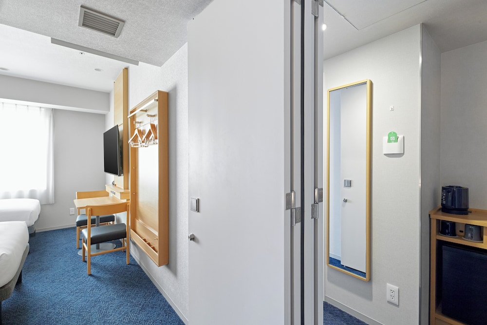 コネクティングルーム 禁煙 客室1 | 相鉄フレッサイン 淀屋橋