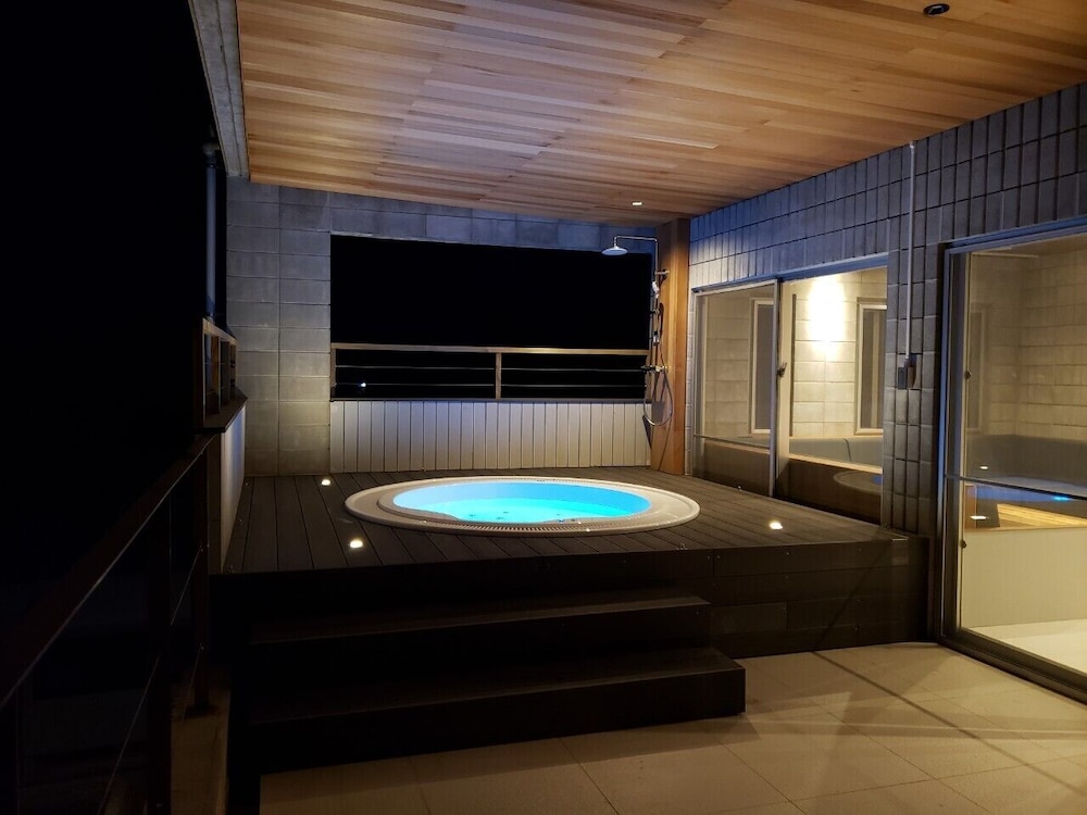 デラックス スイート テラス / パティオ2 | vivid テラス