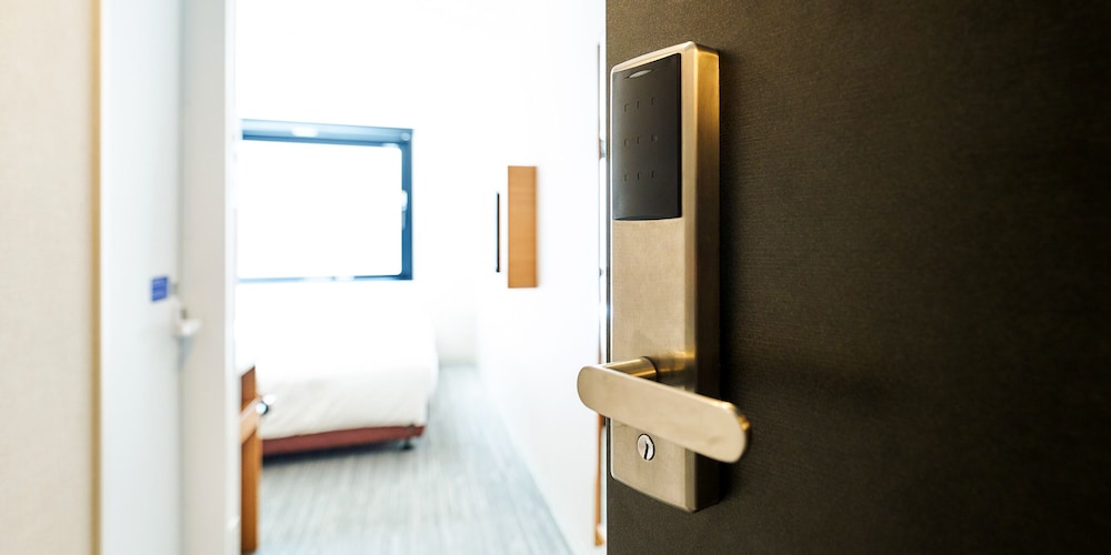 スタンダード ツインルーム 客室8 | ホテルメルディア京都四条大宮