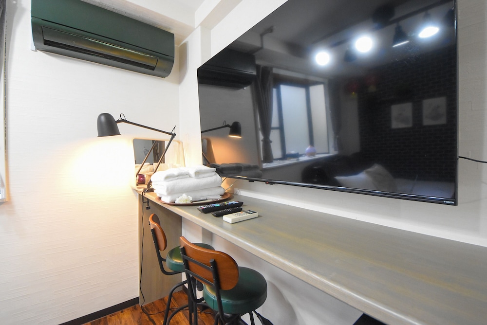 ベーシック アパートメント ダブルベッド 1 台 禁煙 1 階 客室7 | コンフィーステイ桜町