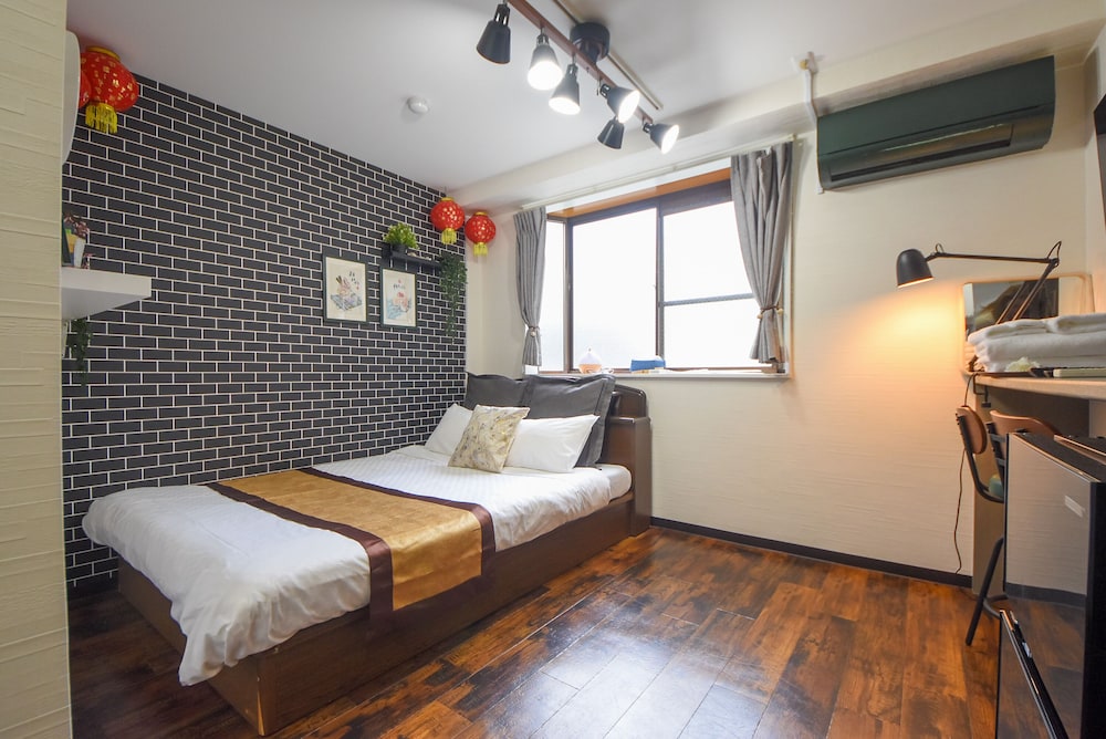 ベーシック アパートメント ダブルベッド 1 台 禁煙 1 階 | コンフィーステイ桜町