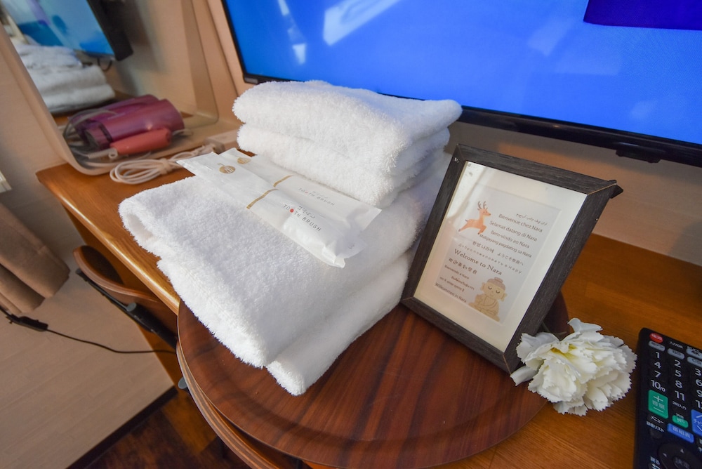 ベーシック アパートメント ダブルベッド 1 台 禁煙 1 階 客室3 | コンフィーステイ桜町