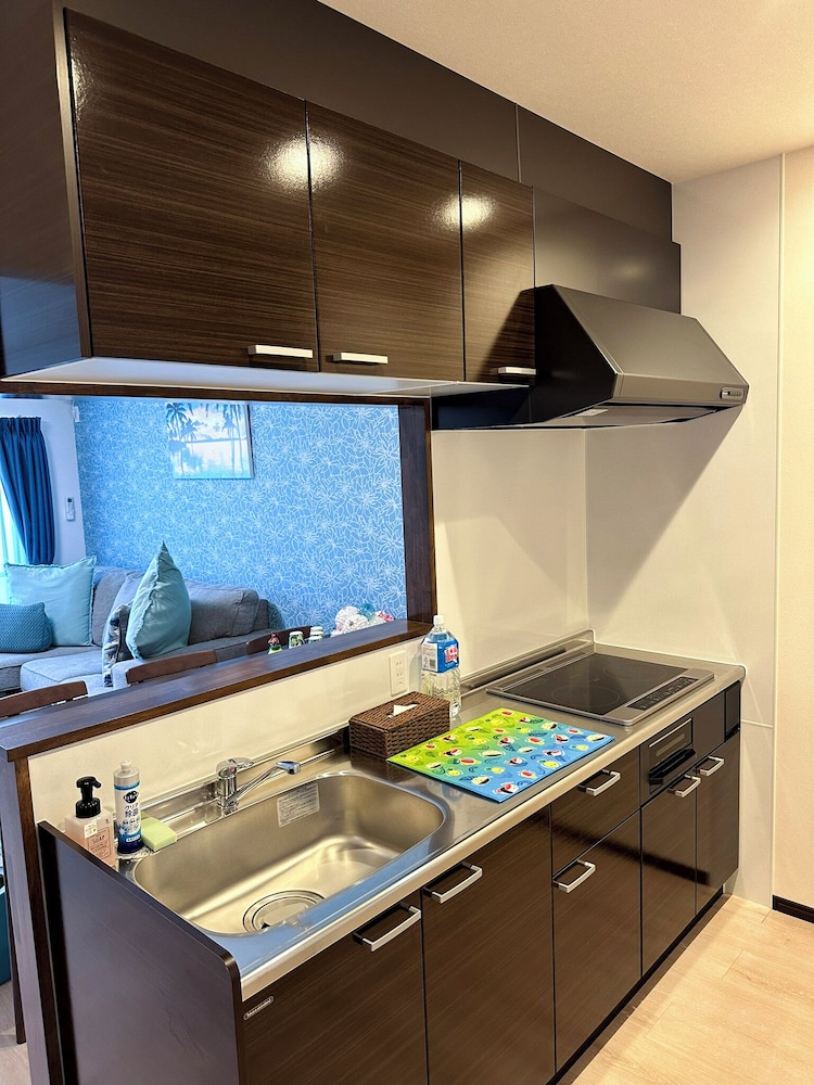 デラックス アパートメント 2 ベッドルーム 専用キッチン1 | KOHALA HOTEL