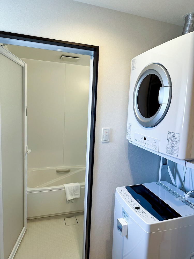 デラックス アパートメント 2 ベッドルーム バスルーム3 | KOHALA HOTEL