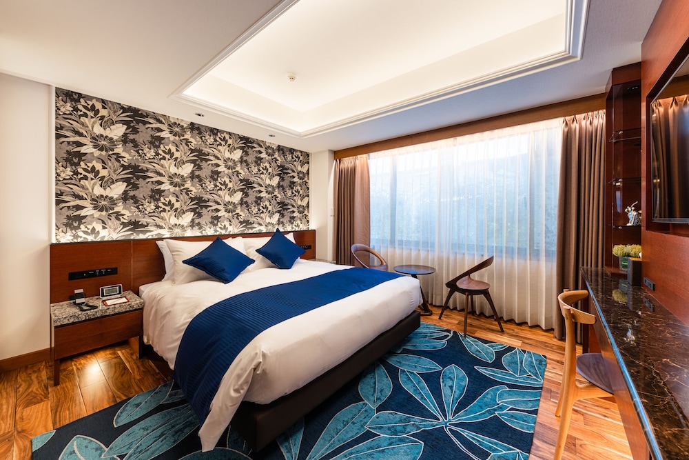 スーペリア ダブルルーム 禁煙 客室1 | アビタホテル京都鴨川