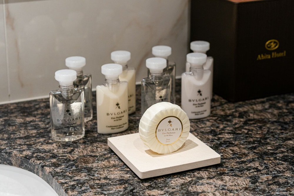 デラックス ツインルーム 禁煙 客室の設備とサービス0 | アビタホテル京都鴨川