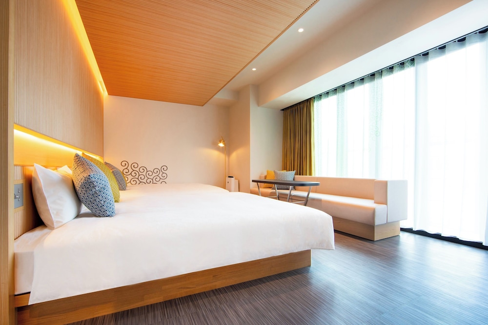 エグゼクティブワイドツイン 高層階 禁煙 (4名様用) | からくさホテルカラーズ東京八重洲