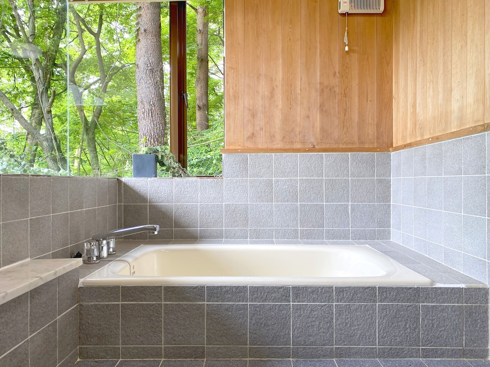 ベーシック ヴィラ バスルーム2 | R-house 1st