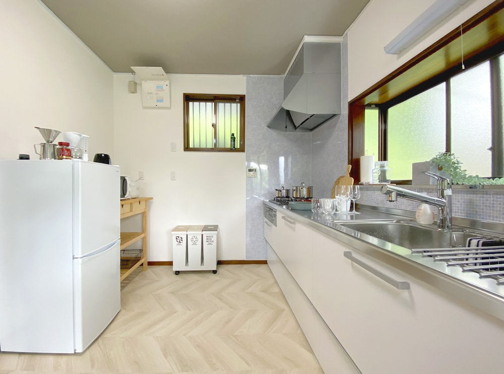 ベーシック ヴィラ 専用キッチン1 | R-house 1st