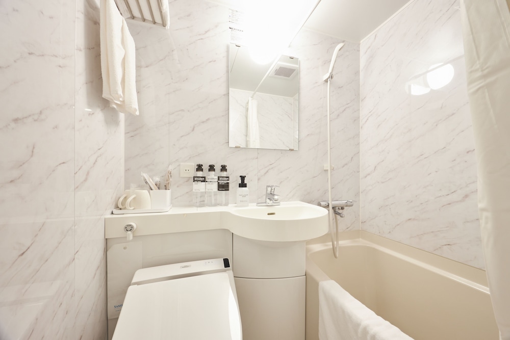 スタンダード ダブルルーム バスルーム0 | 花築・浅草和心ホテル