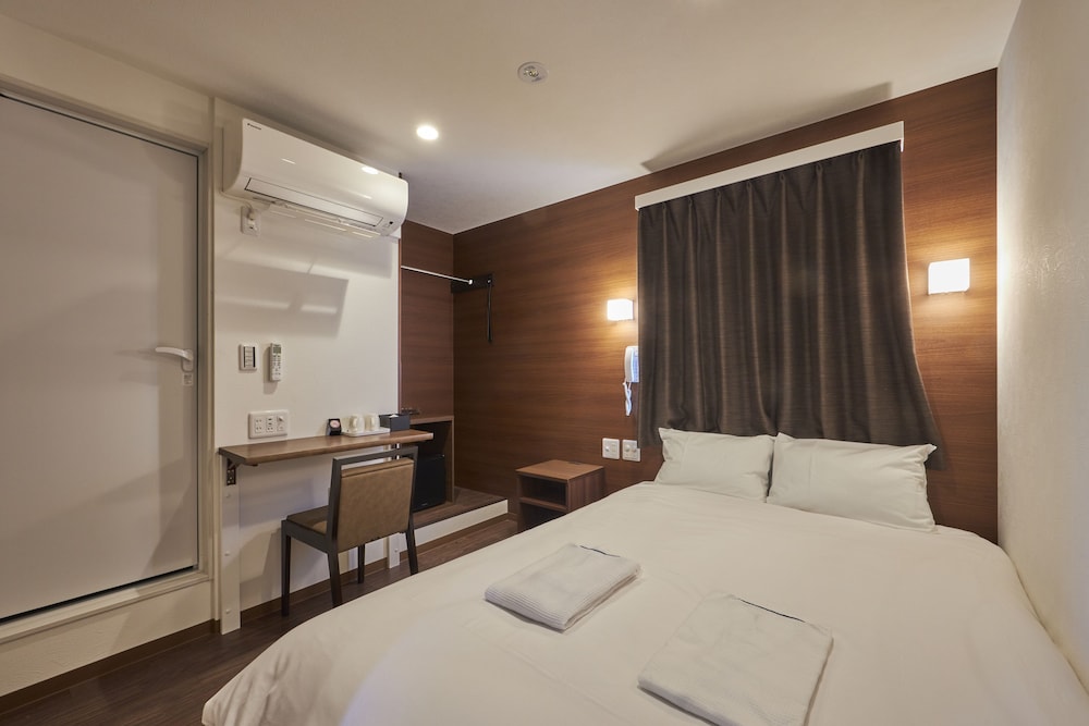 スタンダード ダブルルーム | 花築・浅草和心ホテル