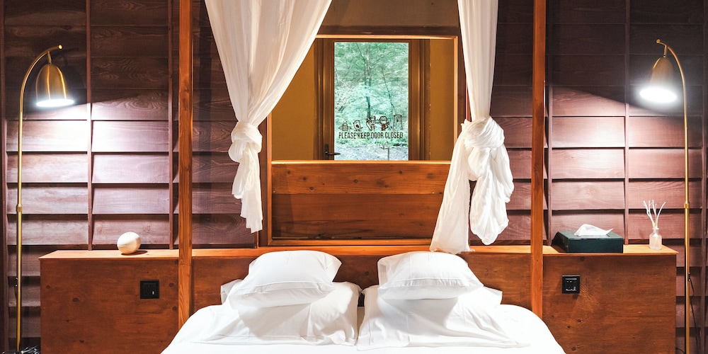 グランピング フォールサイド 禁煙 客室6 | LA TERRA NAGANO