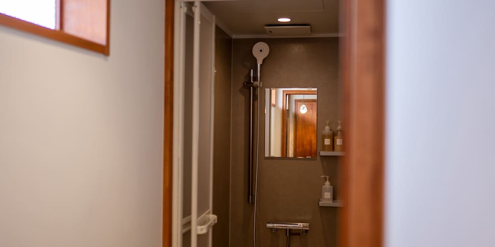 デラックス ヴィラ バスルーム1 | 瀬戸内隠れ家リゾート