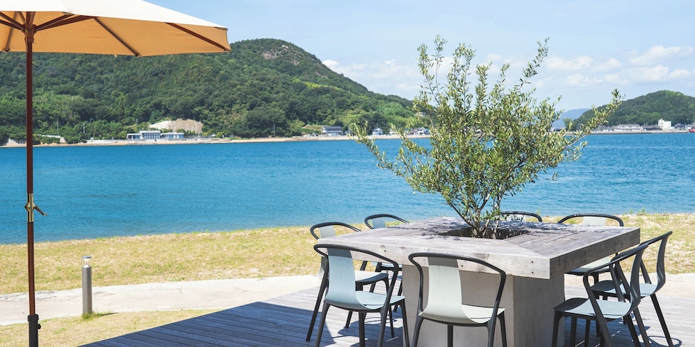 ファミリー ヴィラ テラス / パティオ6 | 瀬戸内隠れ家リゾート