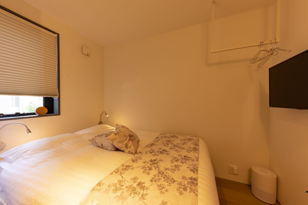 ベーシック ダブルルーム 客室1 | plat hostel keikyu sapporo ichiba