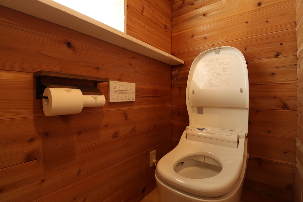 ファミリー ヴィラ ダブルベッド 2 台 客室7 | Glamping Village Leaf