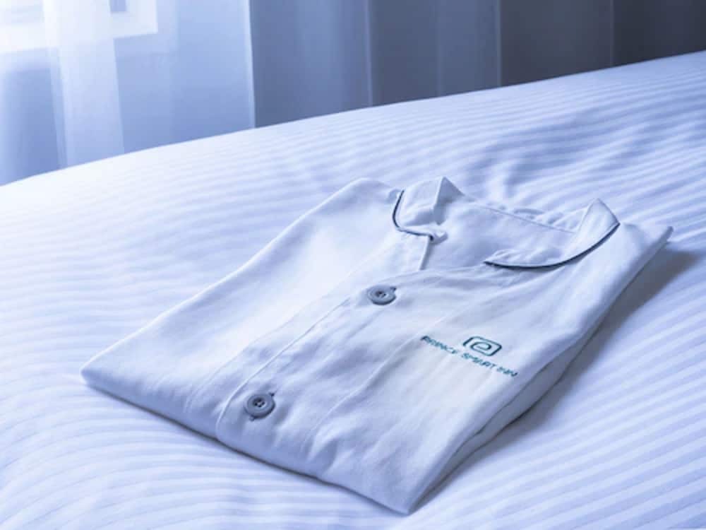 スタンダード ダブルルーム 無料朝食付 客室の設備とサービス1 | プリンス スマート イン 大阪淀屋橋