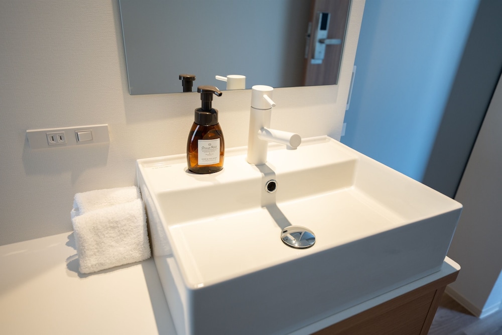 リニューアル スマートツインルーム 無料朝食付 客室2 | プリンス スマート イン 大阪淀屋橋