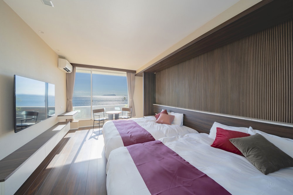 Kannei [Suite Ocean View Villa・ペット不可・8ベッド] 禁煙 客室2 | グランプレミア瀬戸内