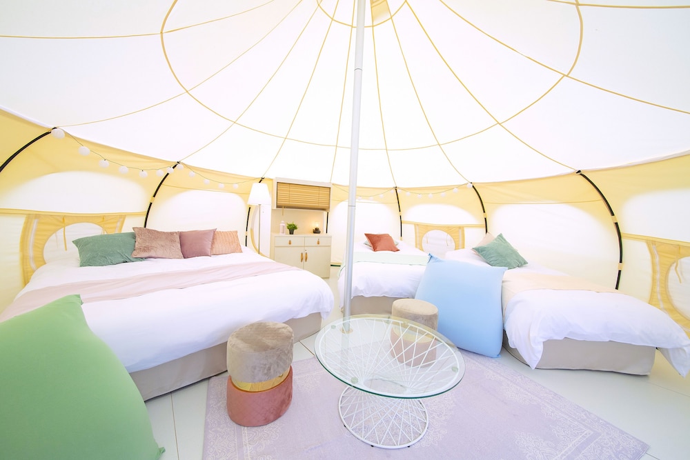 Ariake (Large Dog Suite Tent・ペット可・3ベッド) 禁煙 客室2 | グランプレミア瀬戸内