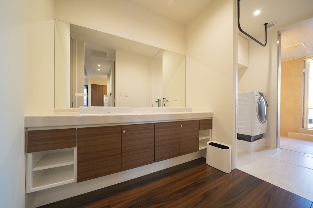 Ibuki [Dog Suite Ocean View Villa・ペット可・8ベッド] 禁煙 客室3 | グランプレミア瀬戸内