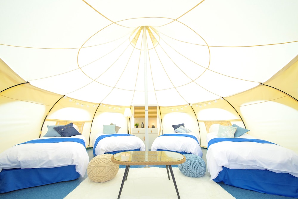 Setouchi (Dog Suite Tent・ペット可・4ベッド) 禁煙 客室2 | グランプレミア瀬戸内