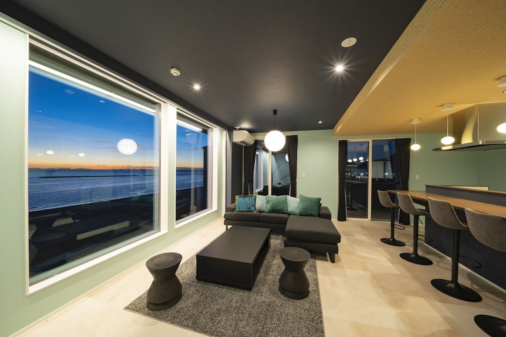 Seisho [Dog Suite Ocean View Villa・ペット可・8ベッド] 禁煙 | グランプレミア瀬戸内