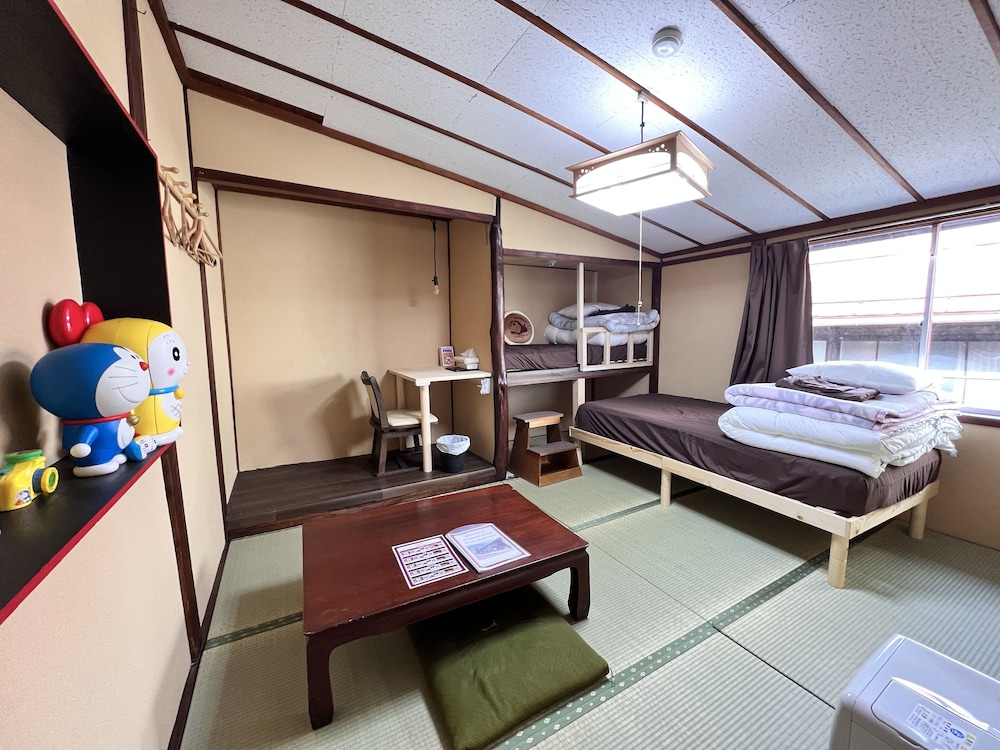Twin Room 7, Shared bathroom 客室3 | Hostel Murasaki