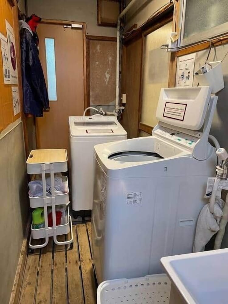 Twin Room 7, Shared bathroom 客室の設備とサービス0 | Hostel Murasaki