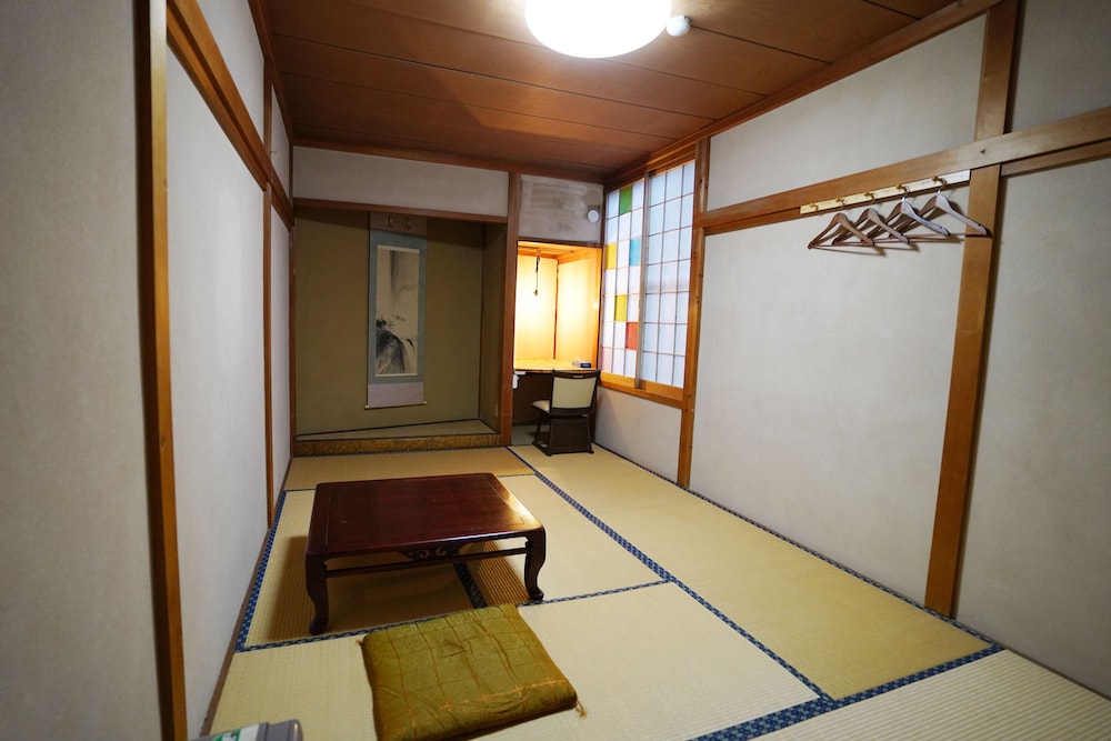 Superior Twin Room 8, Shared bathroom 客室1 | Hostel Murasaki