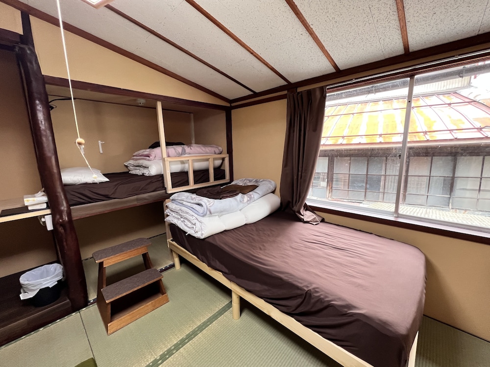 Twin Room 7, Shared bathroom 客室1 | Hostel Murasaki
