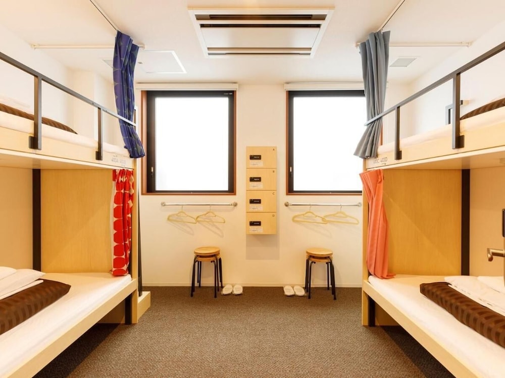 ファミリー ツインルーム 禁煙 | WeBase 京都 - ホステル