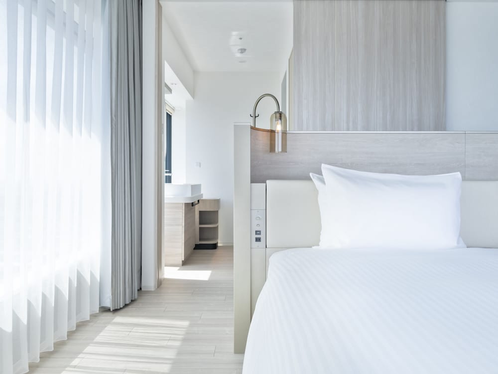 エグゼクティブコーナーツイン (禁煙) 客室3 | 三井ガーデンホテル横浜みなとみらいプレミア