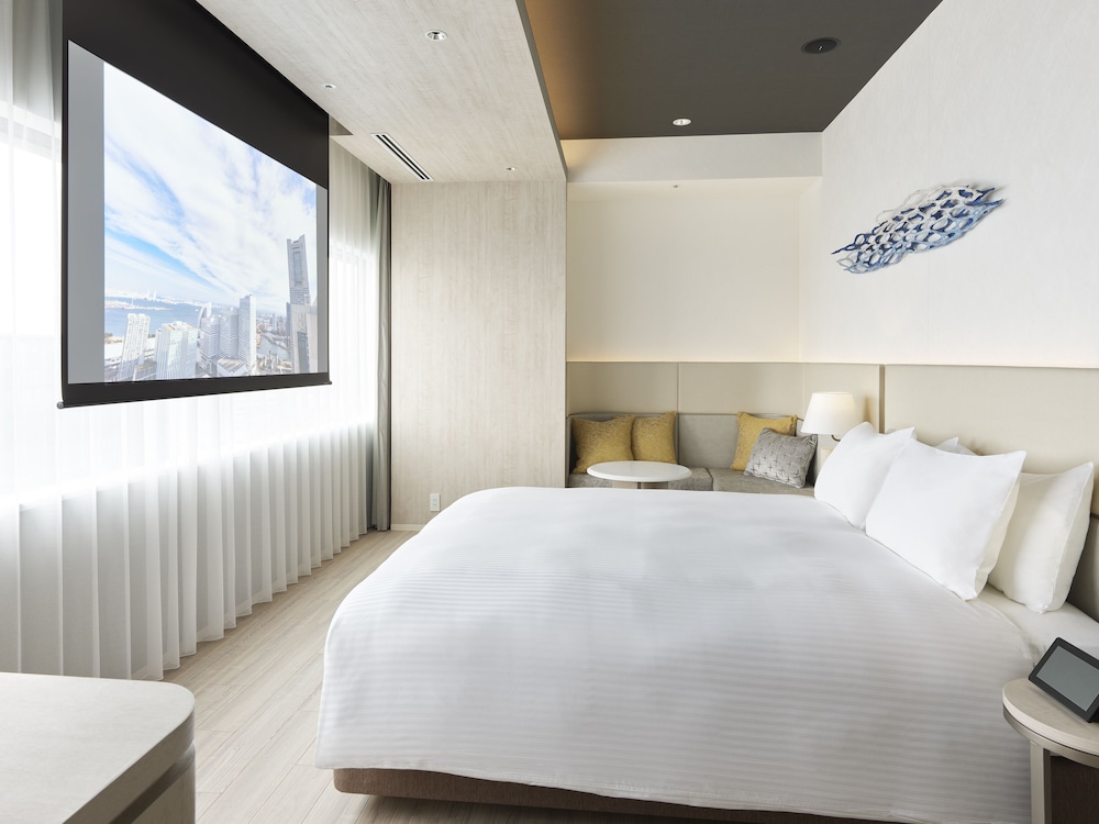 デラックスクイーン (プロジェクター付) (禁煙) | 三井ガーデンホテル横浜みなとみらいプレミア