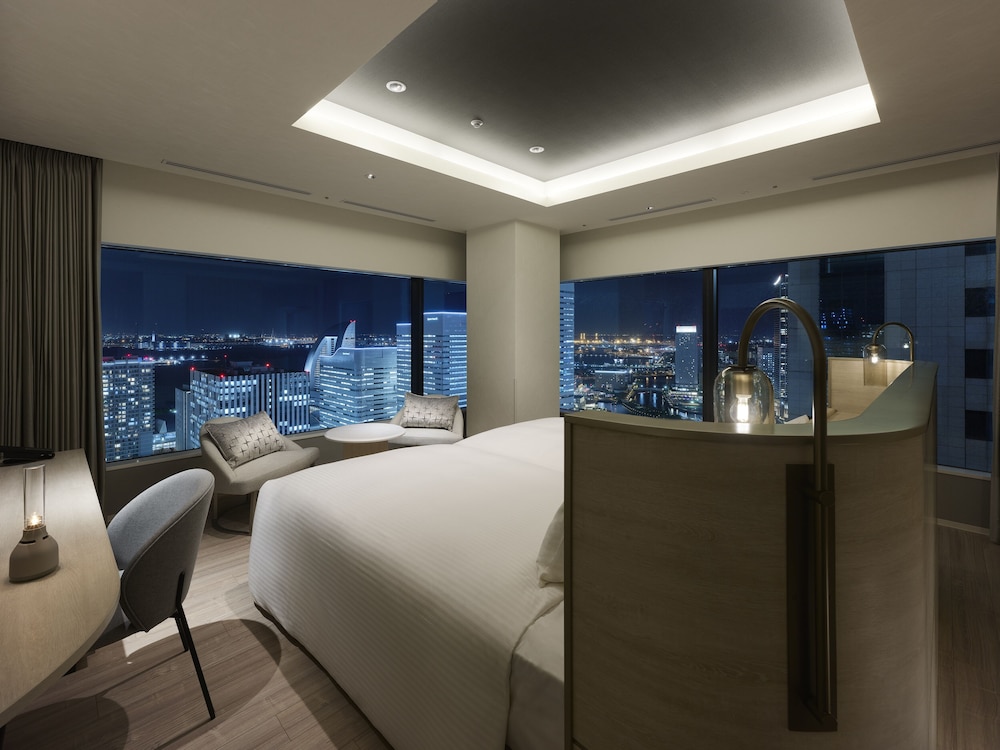 エグゼクティブコーナーツイン (禁煙) ビーチ / オーシャン ビュー0 | 三井ガーデンホテル横浜みなとみらいプレミア