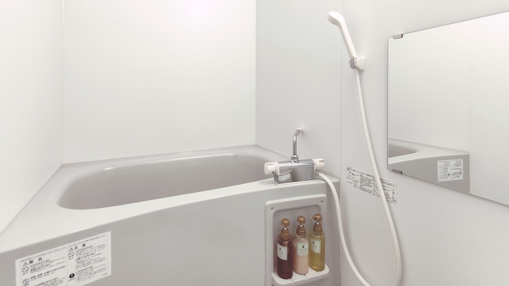 デラックス ツインルーム 禁煙(チェックイン19時30分まで) バスルーム0 | West Japan 京都清水