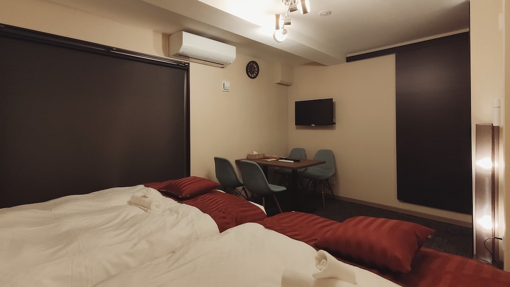 スーペリア ツインルーム 禁煙 (チェックイン19時30分まで) 客室1 | West Japan 京都清水