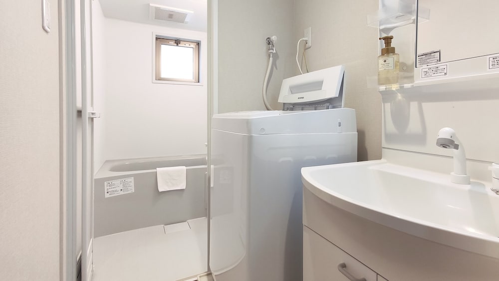 スタンダード ダブルルーム 禁煙 (チェックイン19時30分まで) バスルーム0 | West Japan 京都清水