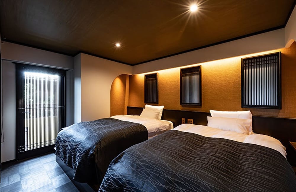 特別室　明神 - 懐石コースの夕食と和定食の朝食（ともに魚介類が中心）の1泊2食付 客室2 | 箱根料理宿弓庵