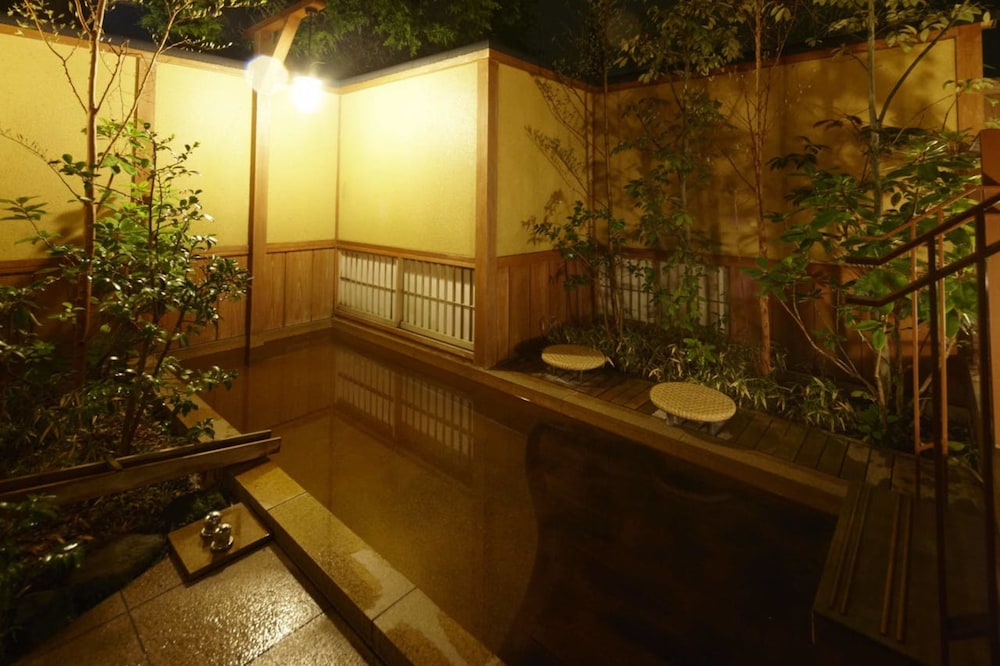 別館貴賓室　千条 バスルーム0 | 箱根料理宿弓庵