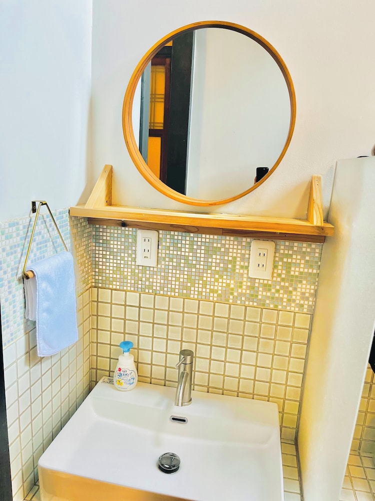 京町家一棟貸し (最大10名利用可能) 禁煙 バスルーム3 | 古都庵