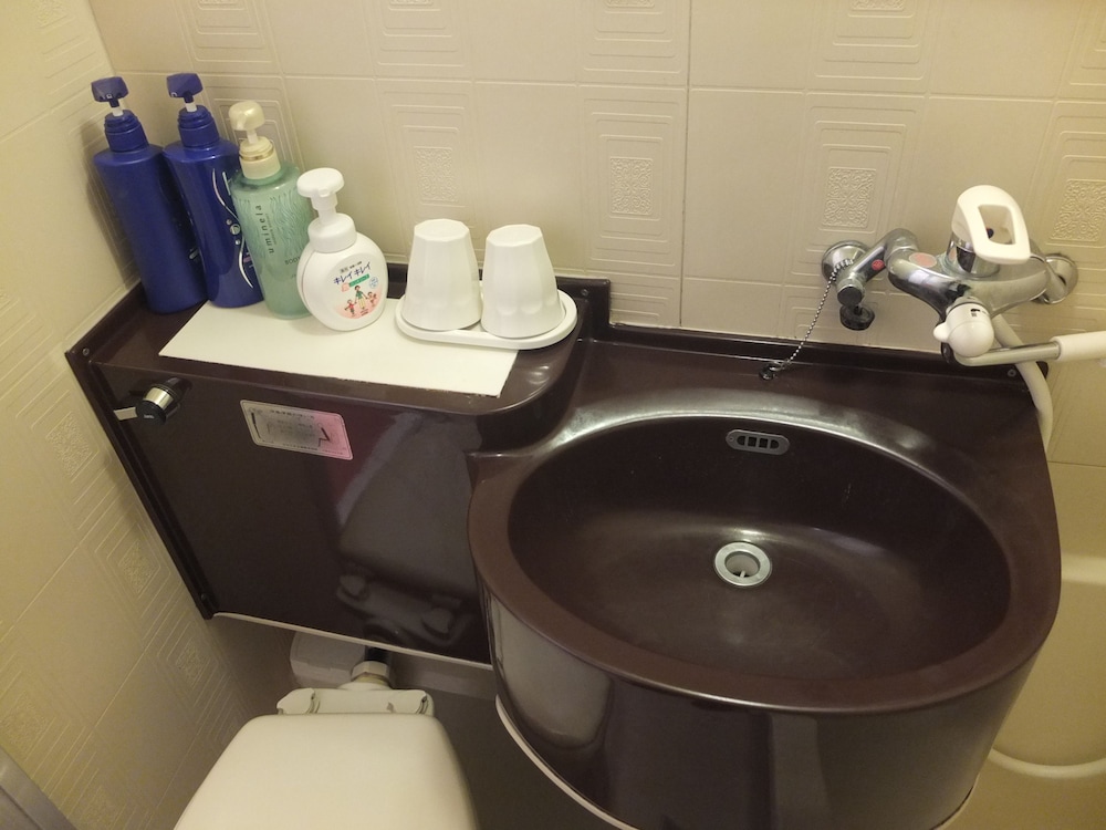 ダブルルーム バスルーム1 | 日光パークロッジ マウンテンサイド