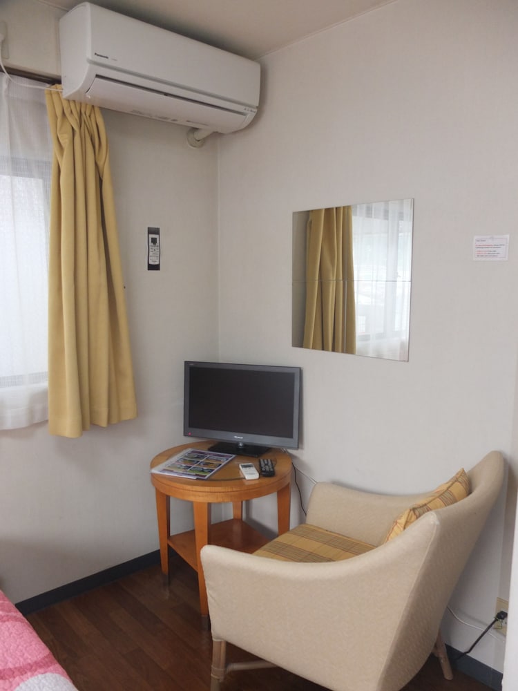 スタンダードダブルルーム　共用バスルーム・トイレ付 客室4 | 日光パークロッジ 東武駅前