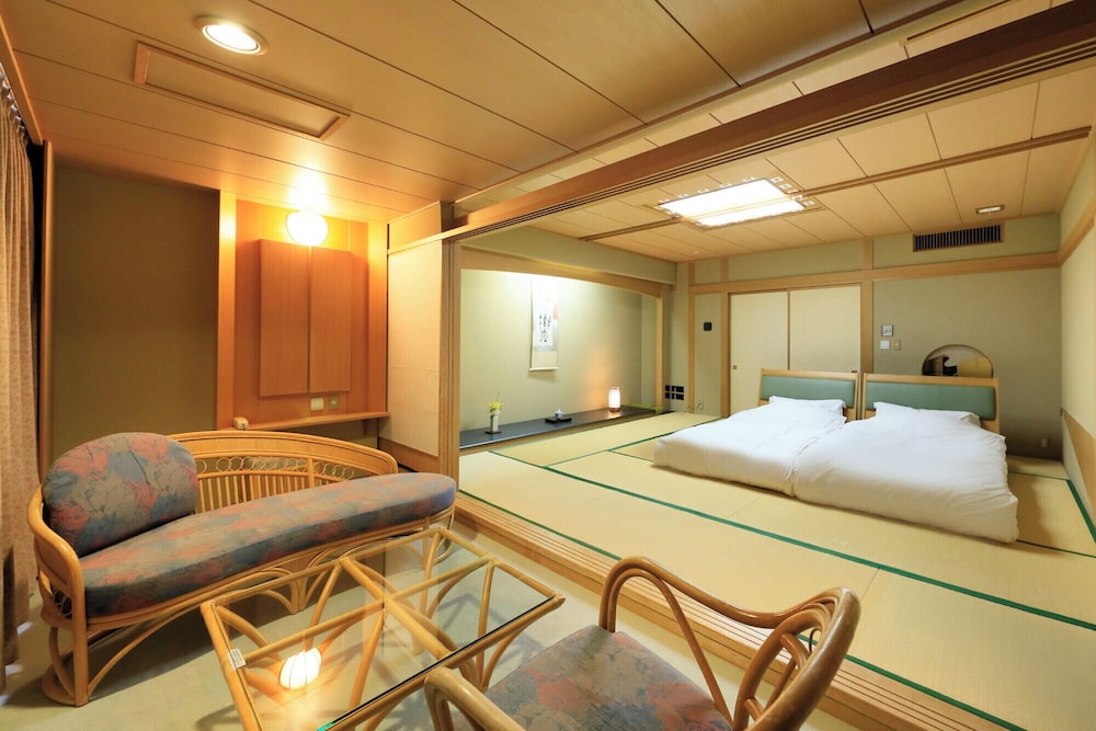 和室 スタンダードルーム 禁煙 客室2 | 割烹旅館 若松