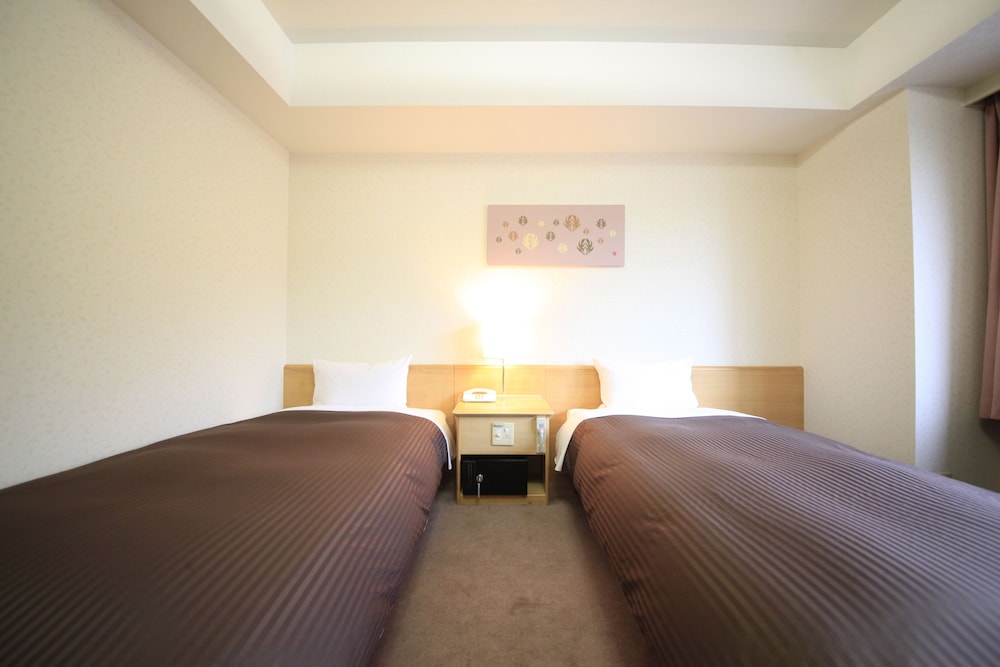 【禁煙】洋室ツインルーム/24㎡/2名 客室2 | ホテル まほろば