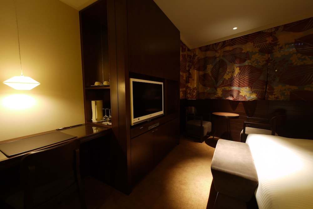 モダンダブル　禁煙 リビング エリア0 | 渋谷グランベルホテル