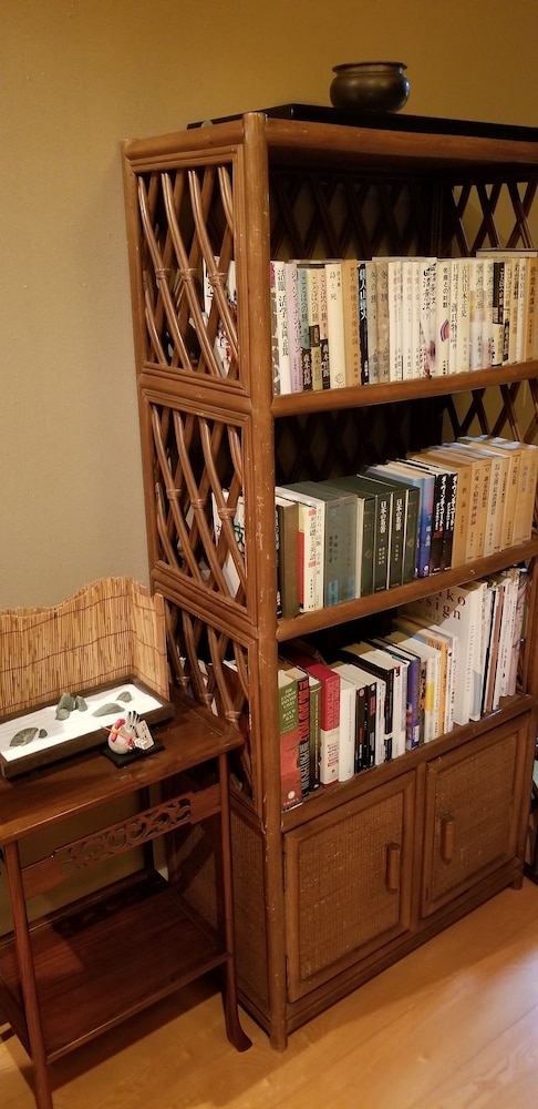 図書室1 | どうごや 図書室1 | どうごや