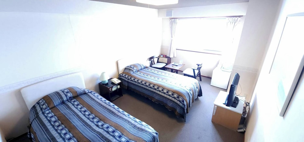 ツインルーム 客室3 | 湯の川温泉 湯の浜ホテル