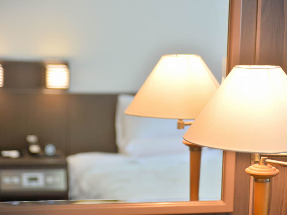 スタンダードツインB 禁煙 客室1 | 函館国際ホテル